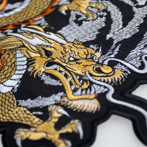 Venta al por mayor 3D flor-forma 3D bordado PVC deporte logotipos personalizados hierro-en parches para sombrero corazón ropa tela fieltro Tepra personalizado - Product Image 6