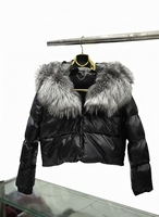 Manteau court en fausse fourrure de haute qualité pour femme, veste d'hiver en peluche ultra douce et moelleuse, coupe ajustée élégante, vêtement d'extérieur pour temps froid