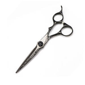 Tijeras de Peluquería de Acero Inoxidable con Mango de Diseño Elegante y Ajustable, con Soporte para Dedos - Product Image 4