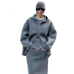 2025ใหม่เสื้อฮู้ดสำหรับผู้ชายโอเวอร์ไซส์ผ้าโพลีเอสเตอร์/ ผ้าฝ้ายระบายอากาศได้อย่างรวดเร็วพลอยเทียมแห้งไวกำหนดโลโก้ได้ตามต้องการสำหรับฤดูหนาว - Product Image 2