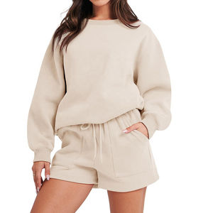 Ensemble Sweat-shirt et Short d'Été Personnalisé de Grande Taille pour Femmes, Respirant, Côtes, Polaire à Revers, Col Ras du Cou, Couleur Unie, Style Décontracté avec Logo - Product Image 5