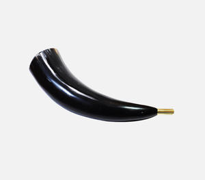Auténtico Cuerno Vikingo Pulido a Mano en Blanco y Negro con Borde de Latón Dorado Ornamentado de Primera Calidad y Latón Pulido - Product Image 2