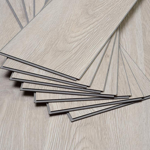 Diseño de grano de madera impermeable SPC Pisos 4mm 5mm 6mm Wearlayer Piso Piedra Plástico Compuesto Técnicas suaves - Product Image 2