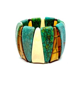 Joy: Brazaletes de resina multicolor de alta calidad Brazaletes de distinción: Explore nuestra colección de resina multicolor - Product Image 6