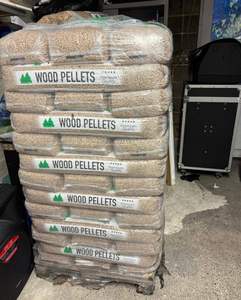 Pellets de Madera de Pino Natural de Alta Calidad en Oferta, Combustible de Biomasa - Product Image 1