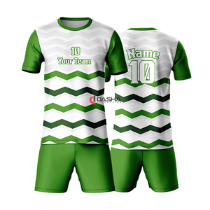 Uniforme de fútbol para hombre personalizado de alta calidad al por mayor, ropa de fútbol Lisa cómoda para adultos - Product Image 4