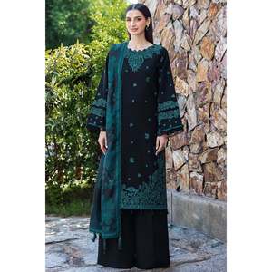 Conjunto de Traje Holgado de Algodón/Fibra de Bambú con Bordado Khaddar y Estampado Courtrai para Mujer de Brands Inn - Pantalones y Chal - BIC-4391 - Product Image 1
