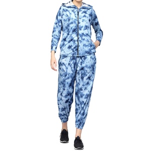 Conjunto de chándal tejido con gráfico OEM para mujer, ropa de calle con estampado por sublimación, chándal cómodo por sublimación para invierno 2026 - Product Image 1