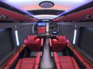Minibus de Luxe VIP 2024 - Noir - Gris Métallisé - Moteur Diesel/Essence - Conduite à Gauche - Cuir - Transmission Automatique - Émissions Euro V - Prêt à l'Exportation - Product Image 4