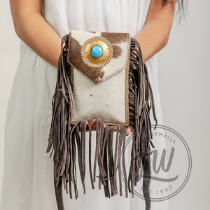 Bolso bandolera de cuero genuino hecho a mano para mujer de estilo bohemio LW negro con estampado de leopardo y decoración de cadena para invierno - Product Image 4