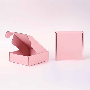 Caja de envío corrugada Rosa personalizada con revestimiento UV Embalaje de papel corrugado para regalo Pequeña empresa con logotipo personalizado - Product Image 1
