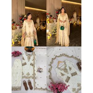 Ensemble Salwar Kameez en soie Chinon moderne et élégant, trois pièces, avec dupatta en georgette fortement orné, tenue ethnique pour femmes, pour les fêtes et les mariages - Product Image 1