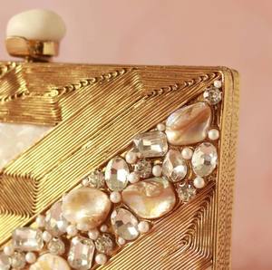 กระเป๋าคลัทช์ออกงานกลางคืนสำหรับผู้หญิง ดีไซน์ใหม่ ปี 2025 หรูหรา เหมาะสำหรับงานแต่งงาน งานพรอม กระเป๋าถือขนาดเล็ก กระเป๋าคลัทช์เจ้าสาวสุดหรู กระเป๋าสำหรับงานเลี้ยงกลางคืน - Product Image 4