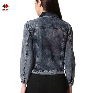 Trendy <b>Women's</b> Denim Jacket with Vintage Inspired Design, Button Front and Fashionable Street Style - Product Image 3
