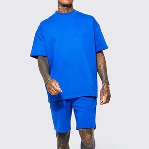 Ropa de hombre precio barato transpirable verano hombres traje de dos piezas pantalones cortos camiseta calle Casual 2 piezas pantalones camiseta conjuntos de hombre - Product Image 1