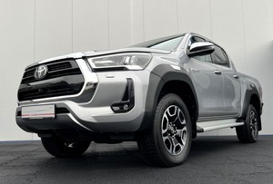 POUR YOTA HILUX 2023 UTILISÉ GCC - Product Image 4