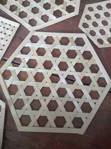 Meilleure vente de décoration murale de nombreuses formes grille tissée en bambou tenture murale en bambou sangle de bambou - Product Image 5