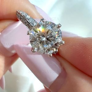 Anillo de diamantes de moissanita de alta calidad personalizado al por mayor | Anillo de solitario de moissanita de corte redondo elegante anillo de oro de 10K/14K/18K - Product Image 1