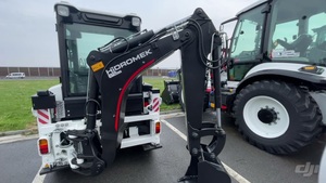 รถตักล้อยางไฮโดรมีค HMK 62 T 4WD ปี 2023 รุ่น Euro5/EPA เครื่องยนต์คูโบต้า รับน้ำหนักได้ 9 ตัน เครื่องจักรสำหรับงานดิน - Product Image 6