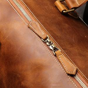 Nouvelle mode pour hommes Sac à main de voyage en cuir Crazy Horse Grande capacité Sac de voyage Sac à bandoulière décontracté pour l'extérieur - Product Image 3