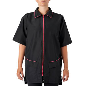 Delantal de Peluquería para Mascotas, Resistente al Agua, Duradero, de Manga Corta, con Bolsillos para Uso en Salón, Material de Nailon y Poliéster - Product Image 1