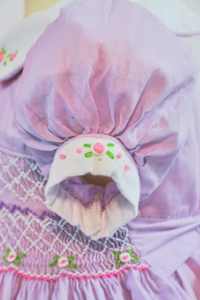 Vestido de Lavanda para Bebé Niña con Cuello Bordado, Vestido Clásico de Boutique para Bebés y Niños Pequeños con Bordado a Mano - Product Image 6