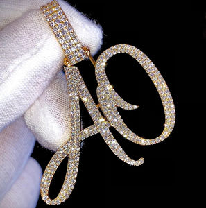 Pendentif de luxe Hip Hop Pendentif en diamant VVS Lab Grown diamant Iced Out Or massif 10kt Pendentif lettre personnalisable pour homme - Product Image 1