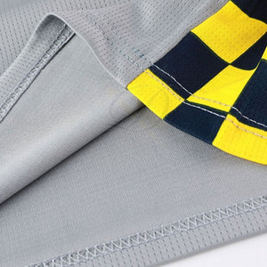 El mejor diseño personalizado Ropa deportiva para exteriores Uniforme de baloncesto 100% Poliéster Alta calidad Transpirable Tallas grandes para exteriores - Product Image 6