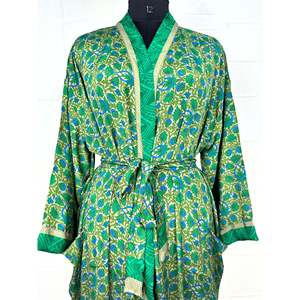 Bata Kimono de Seda Reciclada Vintage con Estampado Floral, Estilo Boho, para el Hogar, Kimono de Playa, Regalo de Aniversario para Ella, Traje de Baño - Product Image 2