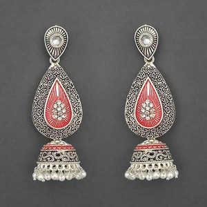 Boucles d'Oreilles Fine Kriaa Pierre Plaqué Argent et Rouge Meenakari Mat Dangler Modèle 1312052B - Product Image 1