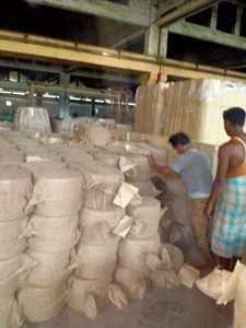 เส้นด้ายปอกระเจาธรรมชาติคุณภาพสูงเป็นมิตรกับสิ่งแวดล้อมและเส้นใยอเนกประสงค์สำหรับถักโครเชต์และงานฝีมือส่งออกจากบังคลาเทศ - Product Image 5