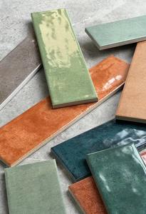 <span class=keywords><strong>Piastrelle</strong></span> in ceramica smaltata perla <span class=keywords><strong>bianca</strong></span> moderna per sala da pranzo con accenti artistici <span class=keywords><strong>piastrelle</strong></span> da parete per la decorazione del bagno Backsplash <span class=keywords><strong>cucina</strong></span> - Product Image 5