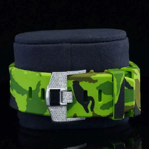 Eleva tu Estilo con Nuestro Reloj de Pulsera para Hombre, con Incrustaciones de Acero Inoxidable y Diamantes Moissanite VVS - Product Image 4