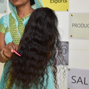 Venta al por mayor indio solo donante extensiones de cabello humano virgen sin procesar negro rizado paquetes con estilo de onda natural vendedor barato - Product Image 6