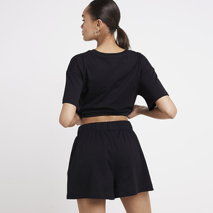 Conjunto de dos piezas de algodón de verano para mujer con top de manga corta y pantalones cortos diseño de logotipo personalizado disponible para venta al por mayor en pedidos al por mayor - Product Image 2