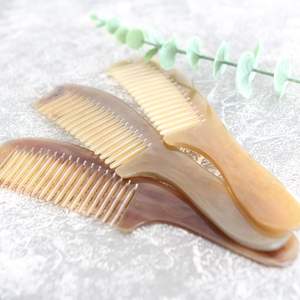 Peine de cuerno de búfalo único para extensiones de cabello Color completamente natural con mayorista de la mejor calidad de - Product Image 4