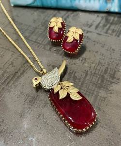 Ensemble de chaînes à maillons plaqué or à la mode Bijoux de mode en laiton élégants pour collier pendentif à usage quotidien pour femmes - Product Image 1