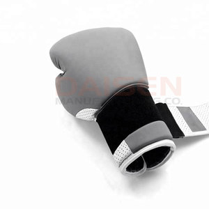 Guantes de Boxeo de Cuero Genuino con Logotipo Personalizado, Guantes de Boxeo para Jóvenes, Guantes de Boxeo de Dedo Completo - Product Image 3