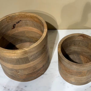 Ensaladera de Madera de Acacia Tallada Ecológica de Nuevo Estilo, Platos para Servir Naturales y Sostenibles - Product Image 1