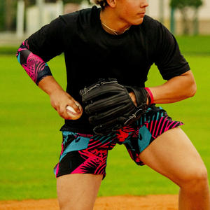 Manchons de bras de compression personnalisés OEM avec protection UV Été Travail Tissu extensible Marque de marque privée et logo - Product Image 4