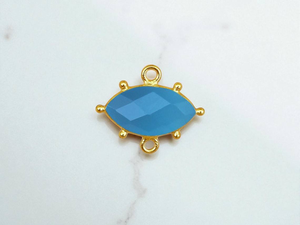 หินโมราสีฟ้า