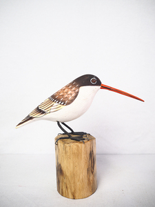 Catégorie de produits Figurine en bois marron fait à la main pour jardin ou décoration extérieure à la maison Caractéristiques Panneaux muraux et boîtes Artisanat en bois - Product Image 2