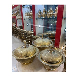 Gama Premium de latón dorado Khajoor Pot Date Bowl para servir en la mesa de la cocina Venta global Plato decorativo de frutas secas de metal - Product Image 4