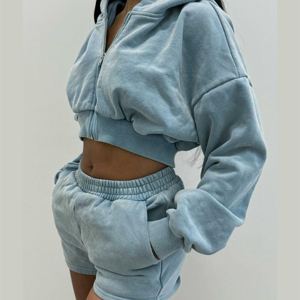 เสื้อครอปมีซิปแขนยาวมีฮู้ดสำหรับผู้หญิงดีไซน์ใหม่แต่งโลโก้ปักโลโก้ลำลองแบบสองชิ้นฤดูร้อน - Product Image 5