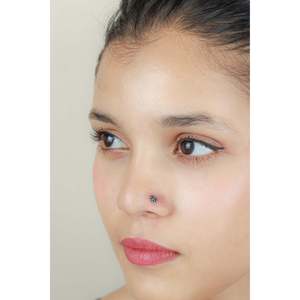 Delicado Piercing Nasal Vintage de Plata 925, Nazakat D - Product Image 3