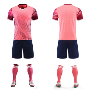 Conjunto de Camiseta de Fútbol Sublimada Personalizada para Hombre, Cuello Redondo, Manga Corta, Degradado Azul Marino y Rosa, Absorbe la Humedad, 100% Poliéster, Adulto - Product Image 4