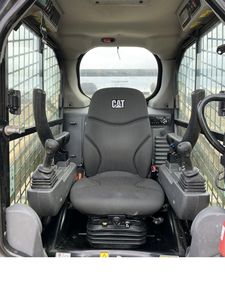 Nueva Minicargadora ASV POSI-TRACK RT135F 2023, Carga Nominal de 9 Toneladas, Motor Perkins, Bomba Hidráulica Huade, en Venta - Product Image 5
