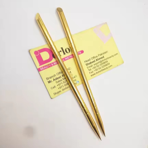 Poussoir à cuticules plaqué or en acier inoxydable Logo privé Outil de soin des ongles à double extrémité Outil de suppression des ongles au Pakistan - Product Image 1