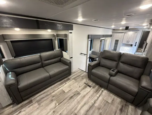 2025 2024 2026 Keystones M-o-n-t-a-n-a H-i-g-h C-o-u-n-t-r-y 373RD Rvs Camper Motorhomes Travel Trailer - Product Image 5
