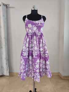 Robe en coton fleuri |   Robe d'été légère et respirante |   Robe en coton artisanal élégante et confortable pour femmes - Product Image 2